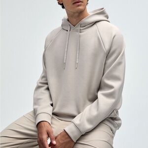 LULULEMON
City Sweat Pullover Hoodie